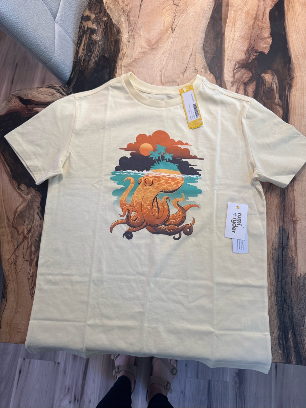 Sunny Yellow Octopus Graphic Tee - Rufus & Ryder